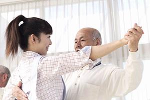 二日酔い対策に効果的！にんにく注射のメリットと施術方法ガイド